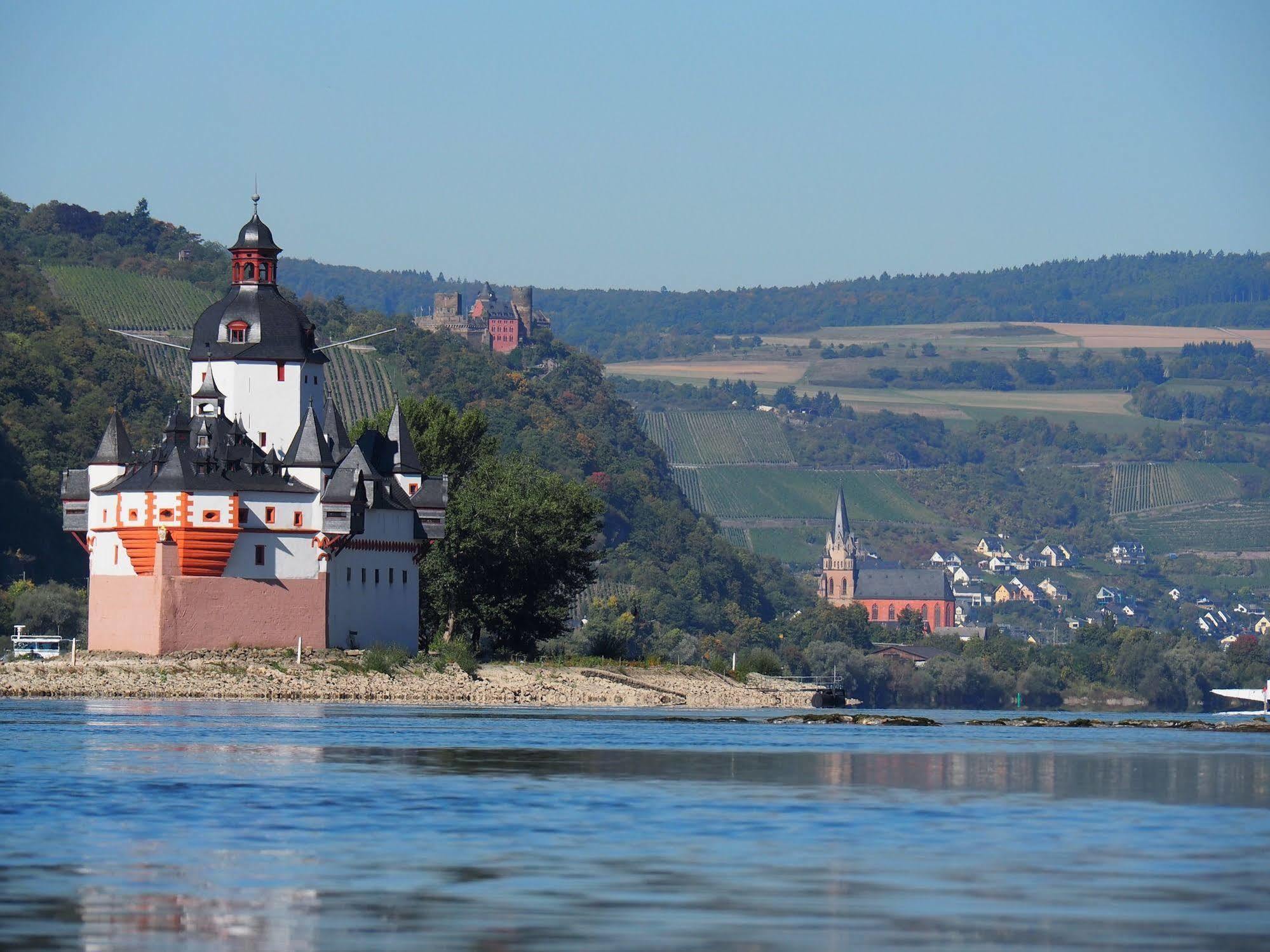 Gasthaus Weingut Stahl โอเบอร์เวเซิล ภายนอก รูปภาพ
